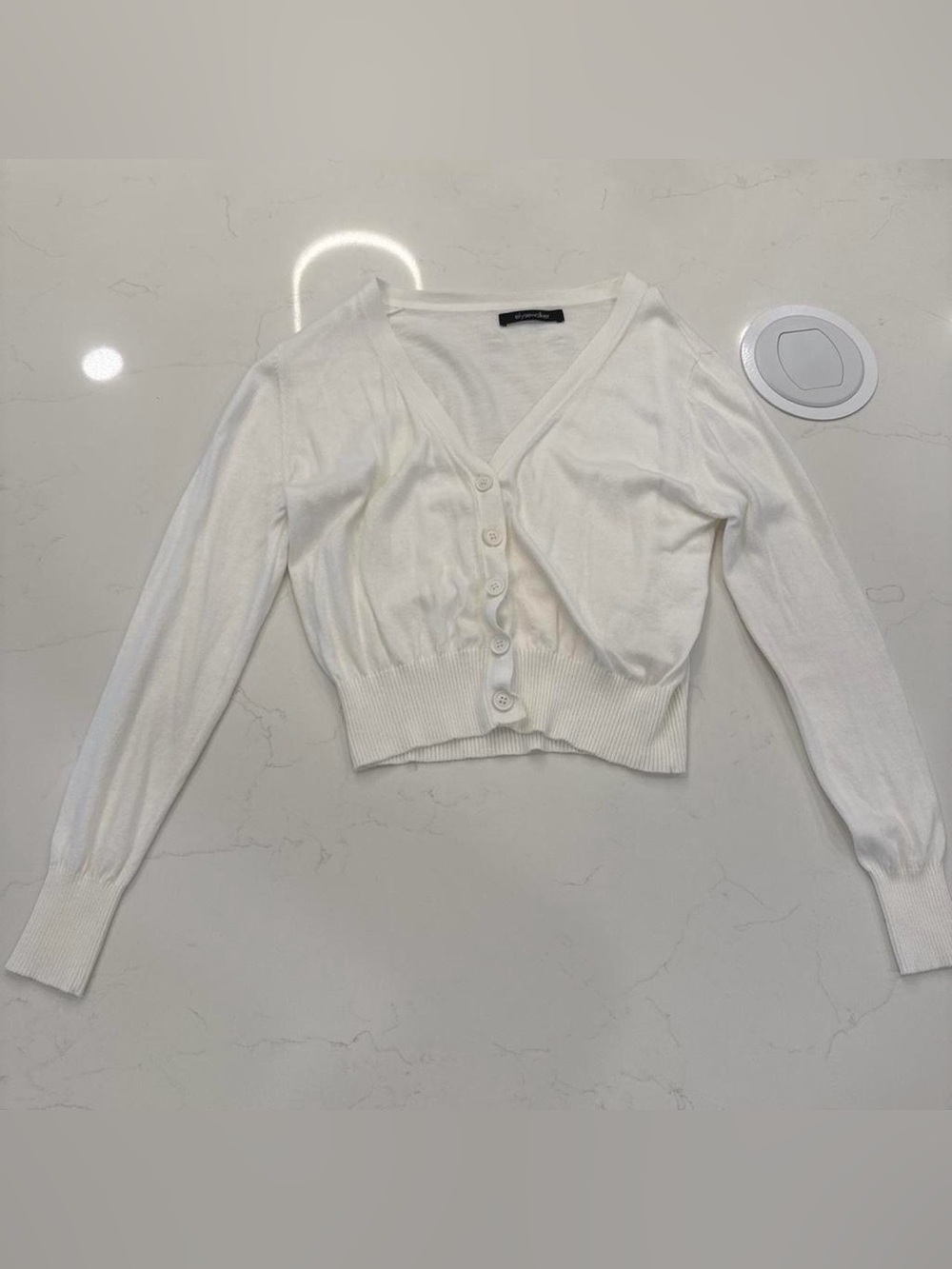 Women's Ivory Cropped V-Neck Button Cardigan